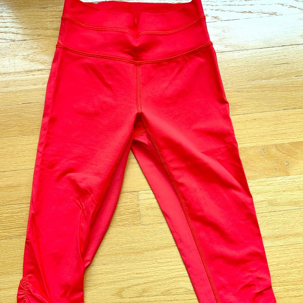 Lululemon yoga crop